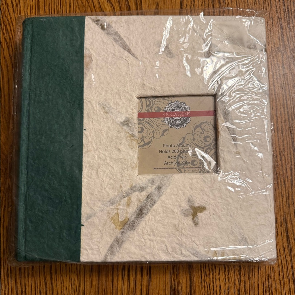 Occasions Photo Album - Green & Cream Cover